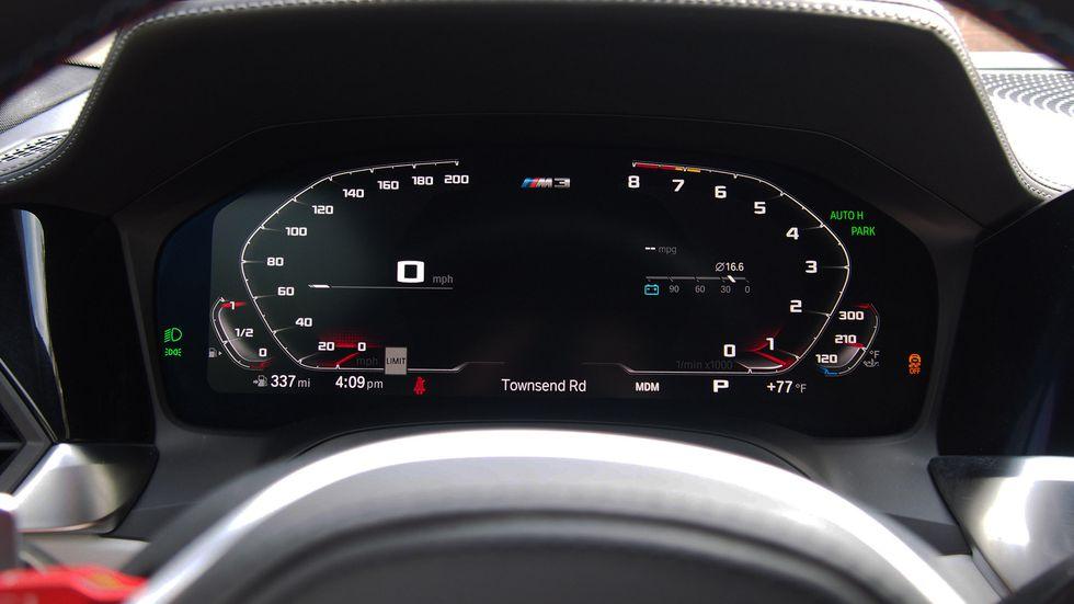 宝马M4最新落地，启程探索自然美景的旅行盛宴！