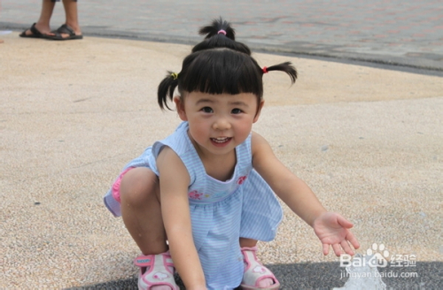 4岁女孩最新情况,4岁女孩最新情况,友谊的种子在心头萌发