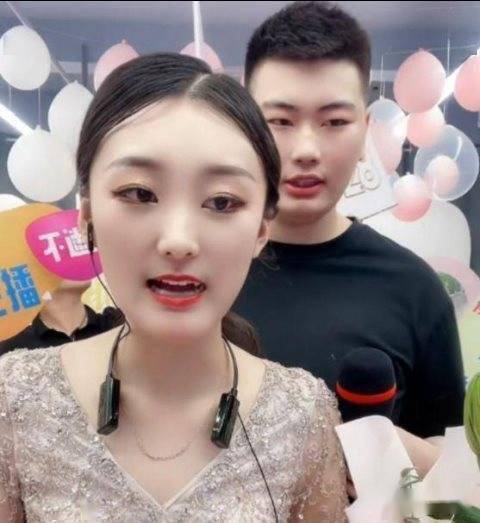 蔻伟引领科技重塑未来，最新消息揭示未来发展新动向