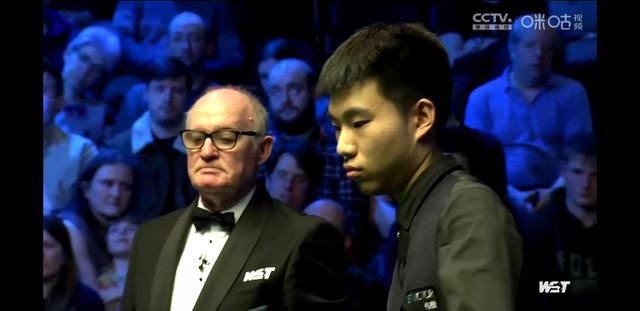 欧洲大师赛直播赛场风云再现，激情燃烧每一刻回顾