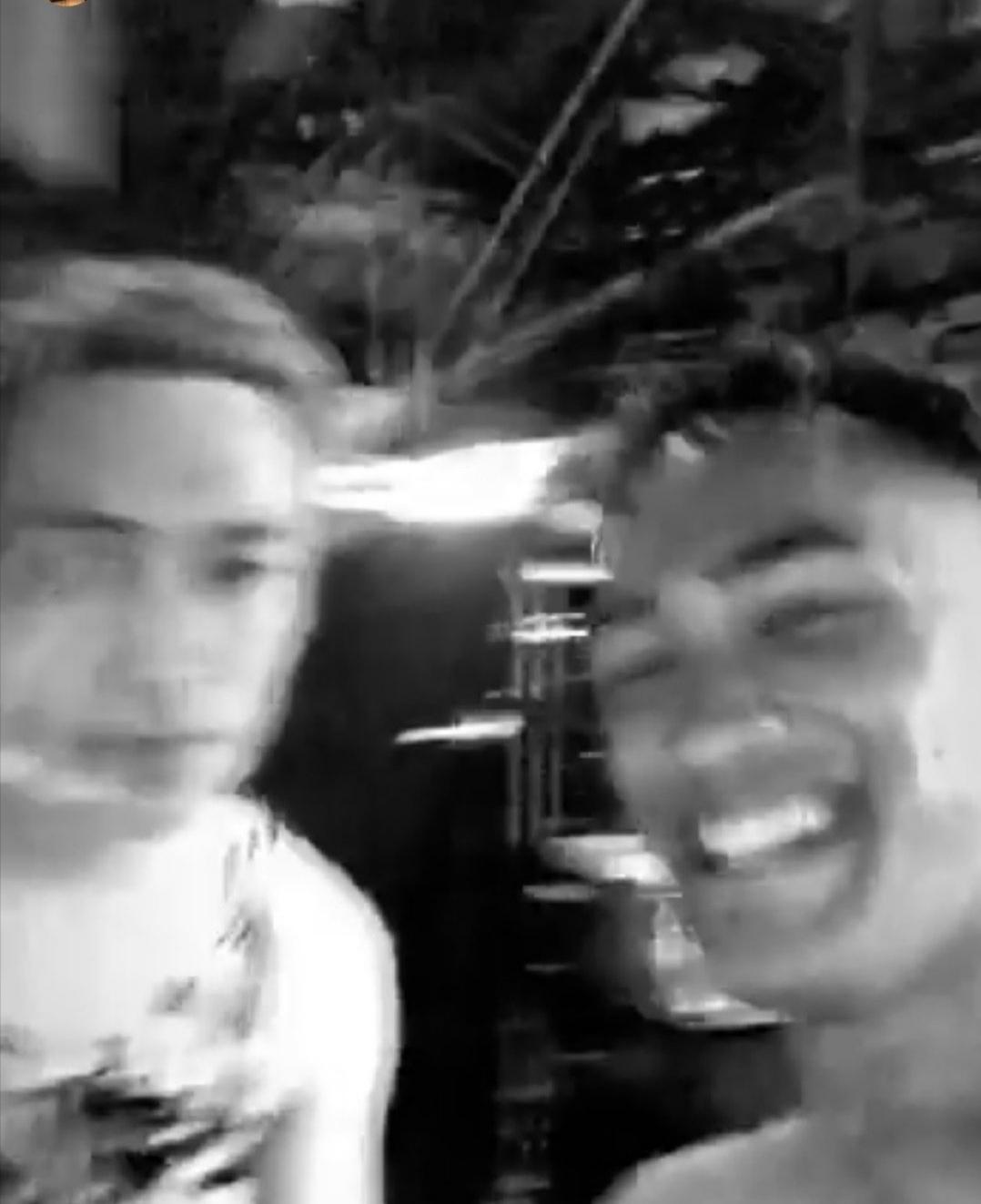 肖战微博泳池热议,个人表达与社会焦点交汇之处