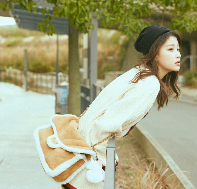 孙怡最新发型，改变的力量与自信的绽放之美