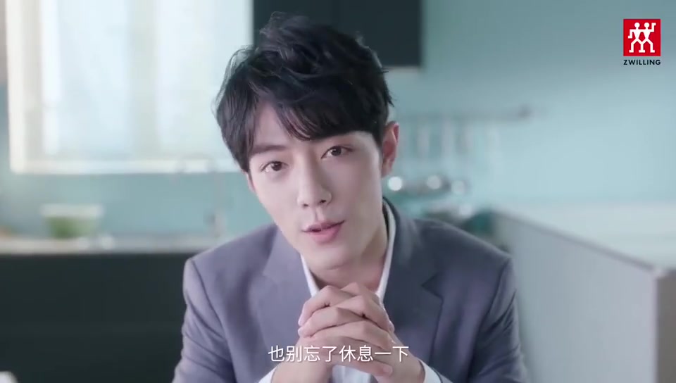 肖战最新广告是什么,肖战最新广告，探寻小巷中的独特风味，一家特色小店等你来发现！