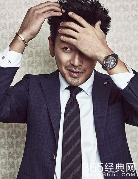 金允石最新作品揭秘，小巷深处的特色小店探索之旅