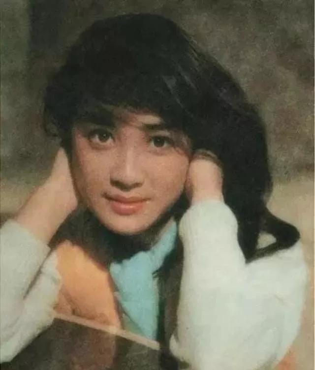 演员李秀明的日常趣事与友情纽带之旅