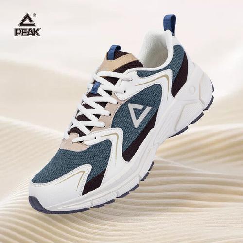 最新匹克运动鞋，自信与成就并行的征程之选