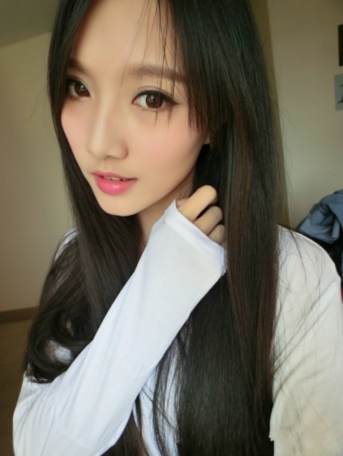 潘潇潇最新光影璀璨写真，光影中的唯美璀璨之星