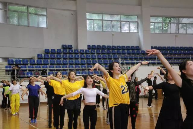 最新排舞，舞动时尚的魅力与独特风采