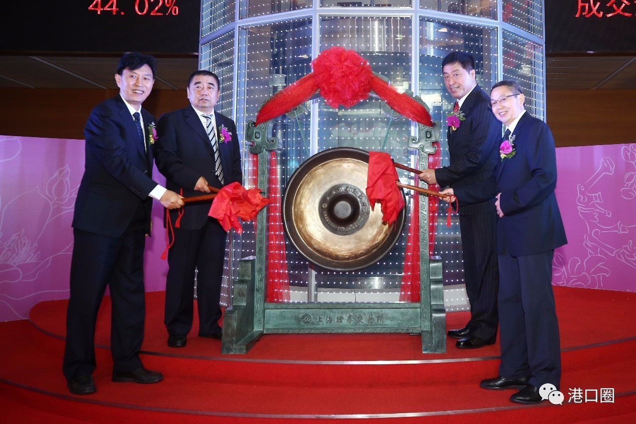 秦港股份上市引领智能物流新时代，科技巨轮扬帆启航