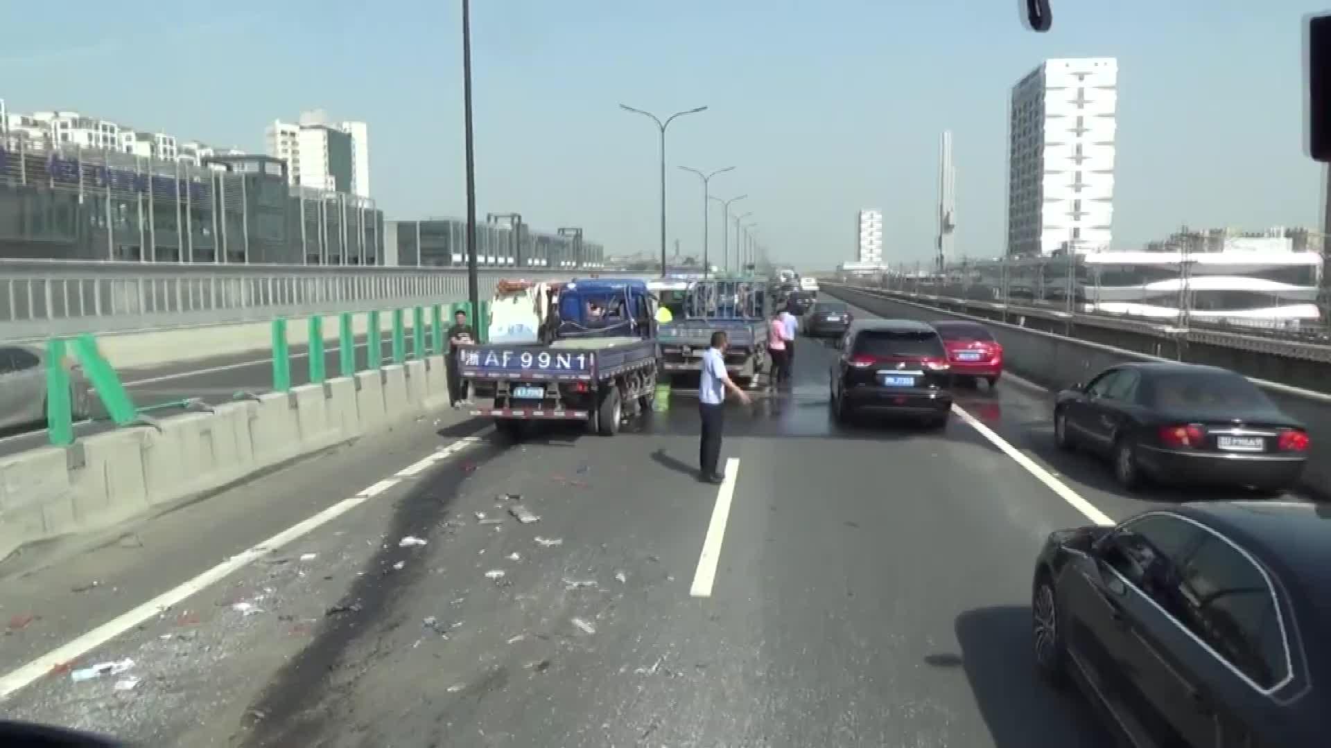 “绍兴最新交通事故报道”