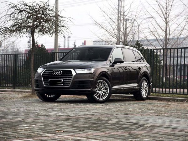 奥迪q7最新报价