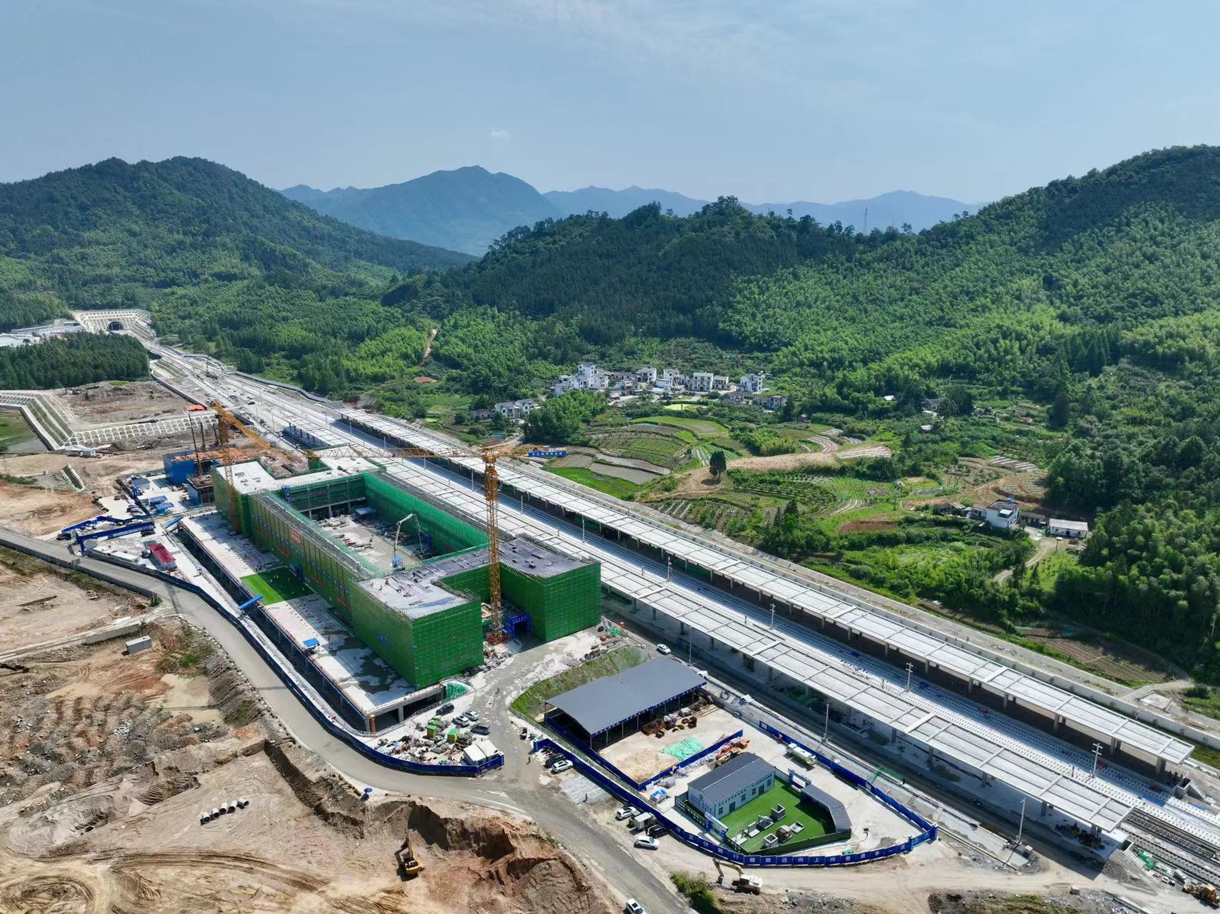 池黄高铁最新进展,池黄高铁最新进展，自然美景之旅的新篇章