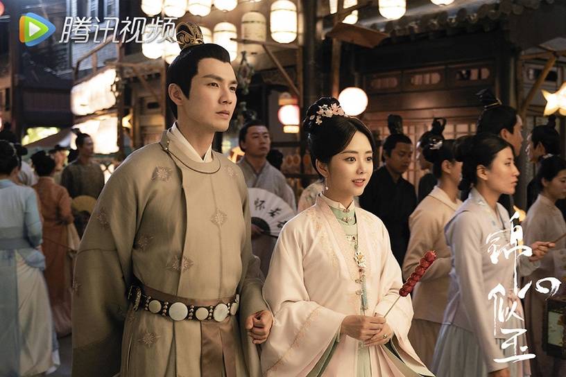 穿越古代电视剧，高科技产品缔造时空奇迹