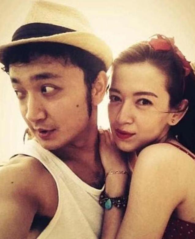 迪丽热巴旅行美照展现科技之美，瞬间点亮生活光彩