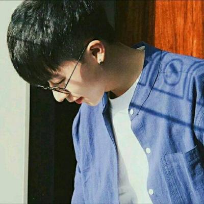 最新男生QQ头像