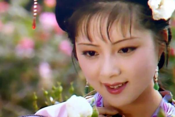 星光璀璨下的艺术人生，演员张莉近照曝光