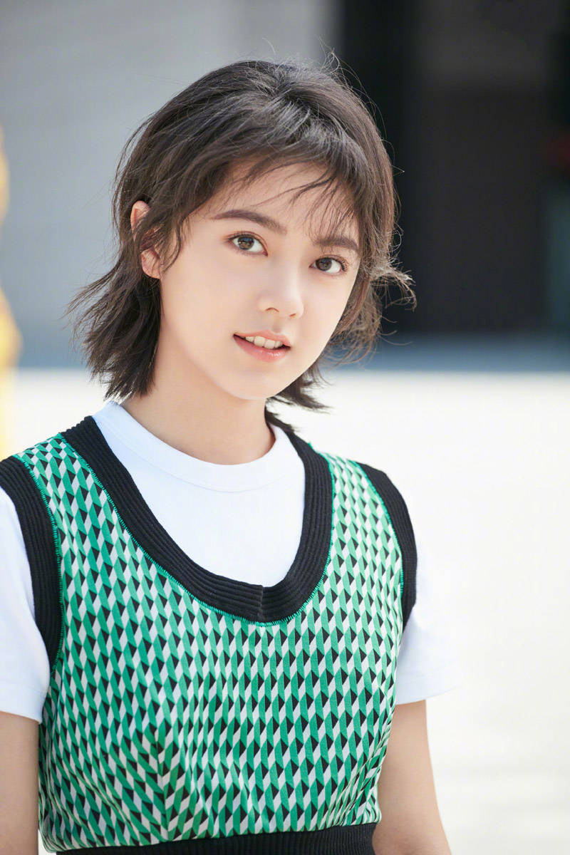 赵今麦,荧屏新星到励志典范的蜕变之路全解析